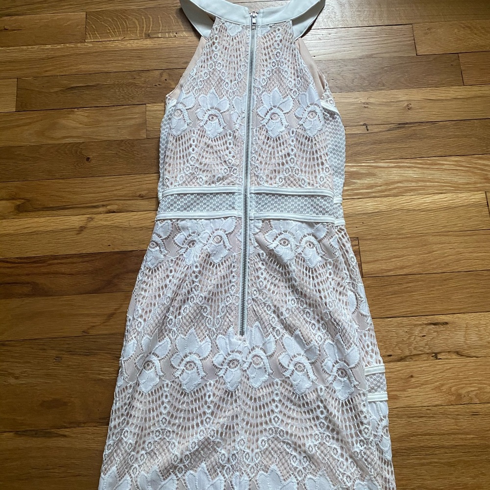 White lace dress - Picture 3 of 3